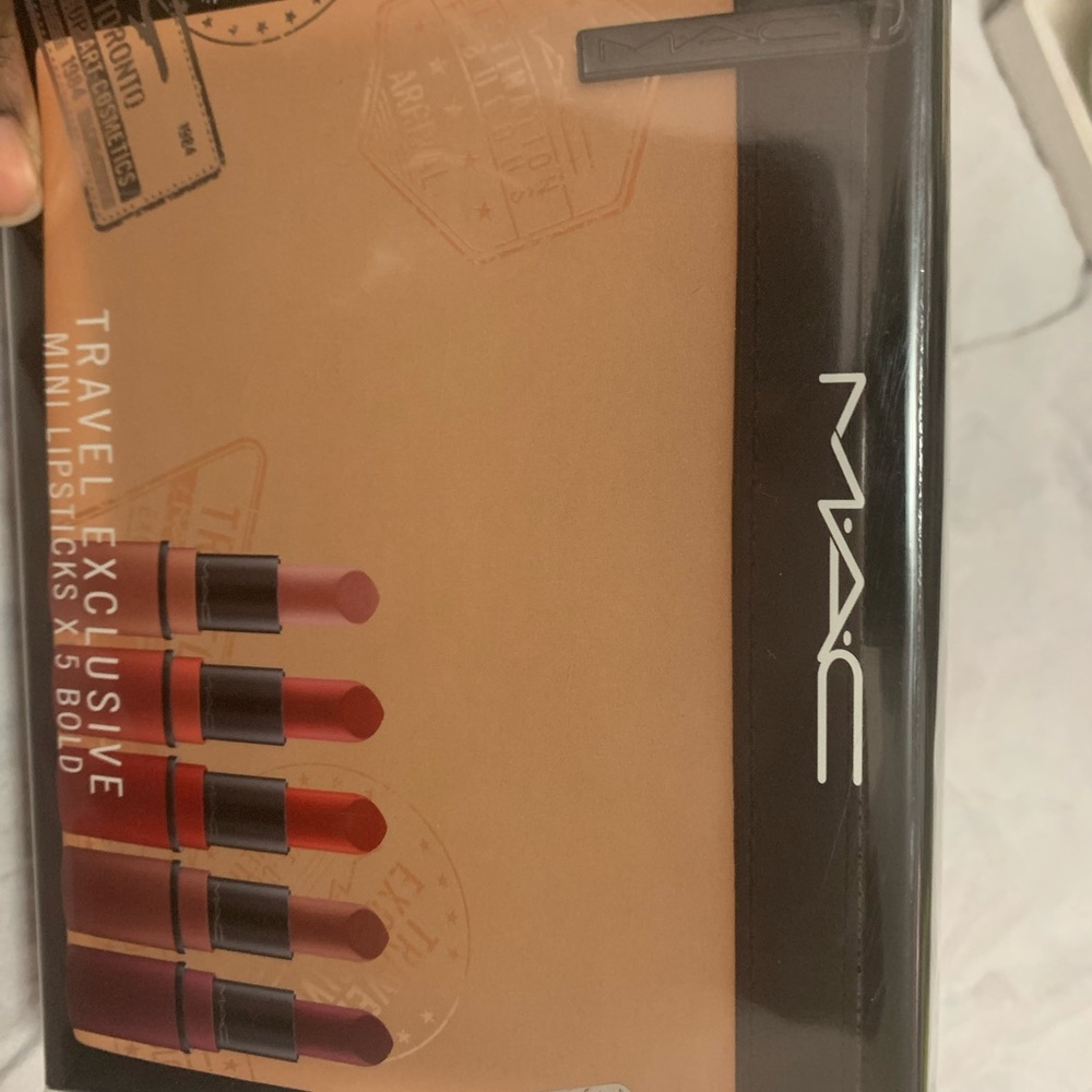 Mac mini lipsticks